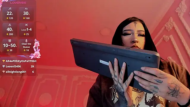 Czat XXX na żywo – Kat_VonDe