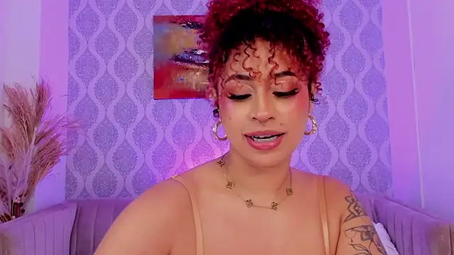 دردشة Nikki_Rousmel الجنسية المباشرة