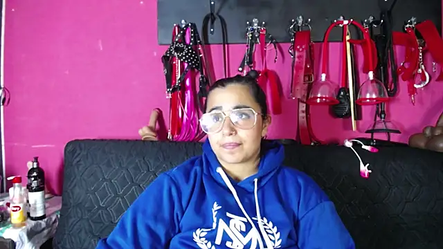 Chat XXX en directo de shannon_queen-