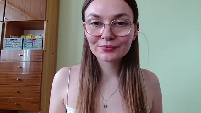XXX chat uživo modela LooveELLYx