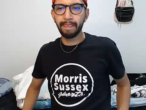 thomass1018 Live XXX-chat