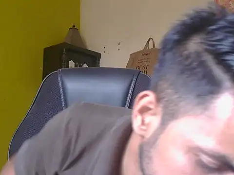 Stubborndesiboy: απευθείας συνομιλία ΧΧΧ