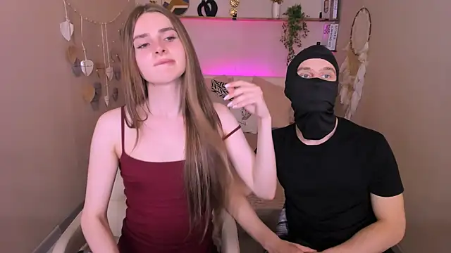 RoxyMorris live XXX chat