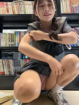 Fire-18's Live XXX Chat