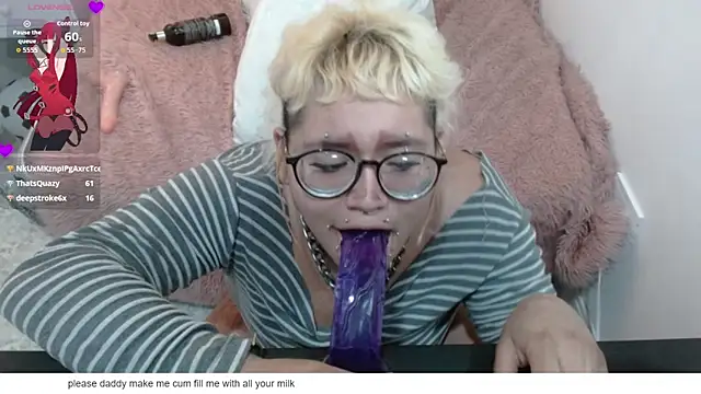 Chat XXX ao vivo de Echypyon_