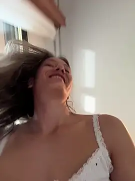 Živý XXX chat JulieLittleLove