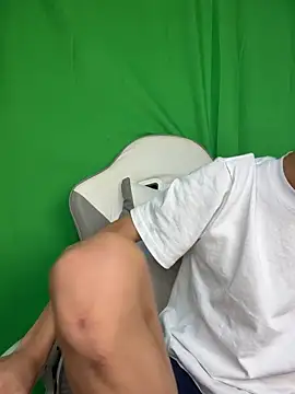 DD-101 Live XXX Chat