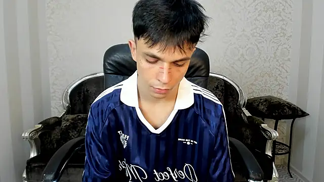 ClarkBev's Live XXX Chat