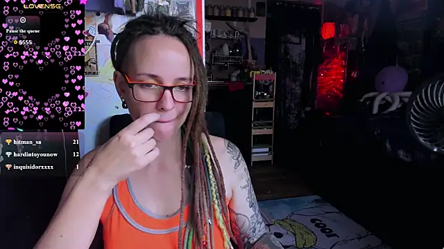 LisaFoxy_y élő XXX-chatje