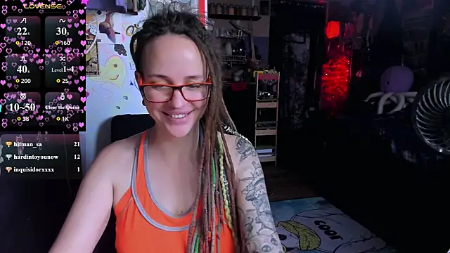 LisaFoxy_y Chat XXX live