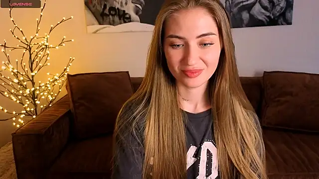 Chain_Alice Chat XXX live