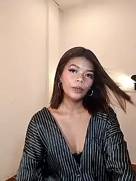 Chat XXX en directo de Asian_chicksxx