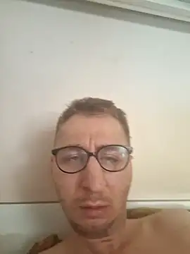 Show modela MattedOdobenus na web-kameri