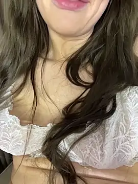 SinKit's Live XXX Chat