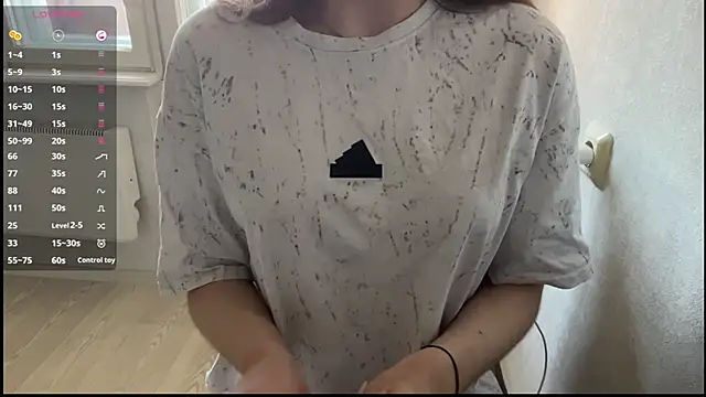 Moonstarisrares Chat XXX in diretta