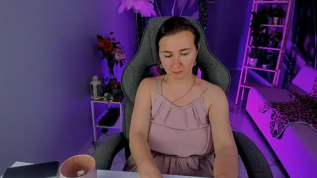 Chat XXX Live Golden_Dragon