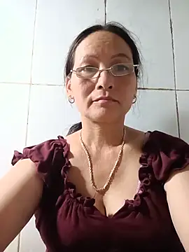 Chat XXX en directo de Cucci07
