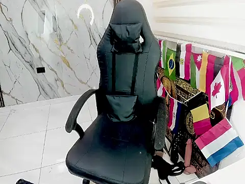 queen_findom1 即時 XXX 聊天