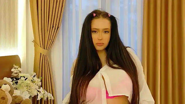 Živý XXX chat UR_MADDY_ONLINE
