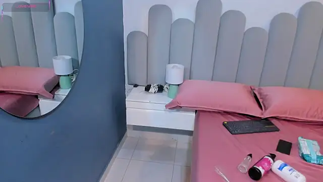 Chat XXX en directo de Cami_taniel