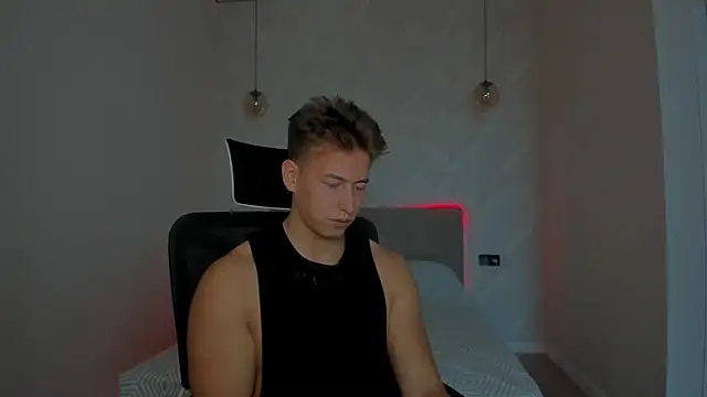 find0m_master Show Webcam