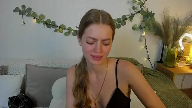 Živý XXX chat HoneyEmilly