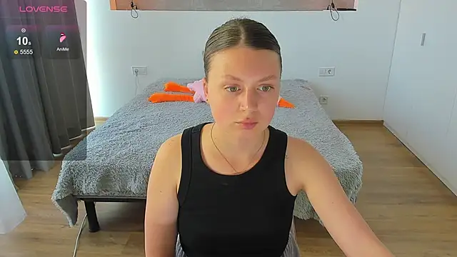 Онлайн чат XXX Kitkatvel