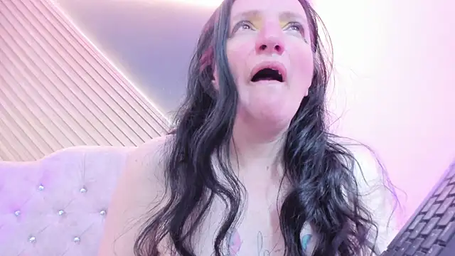CloeMature Live XXX-Chat