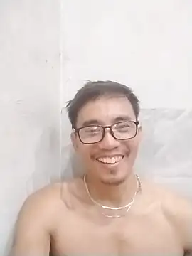 traiwe06 现场XXX聊天