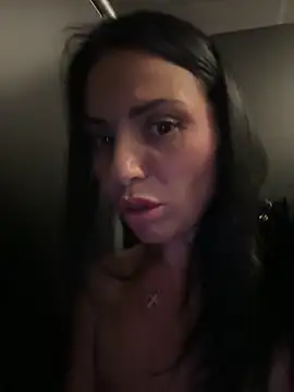 KimKelly13's Live XXX Chat