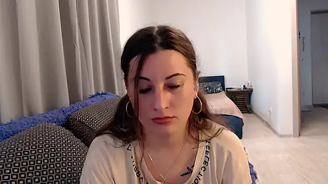 Helen_Adams_ Adlı Modelin Canlı XXX Sohbeti