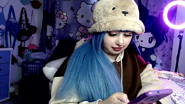 lussyevans24's Live XXX Chat