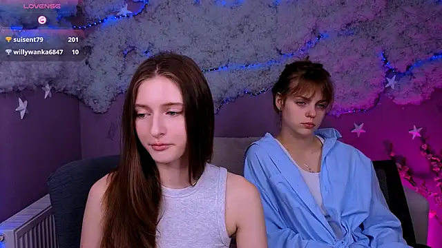 nekky_mouse's Live XXX Chat