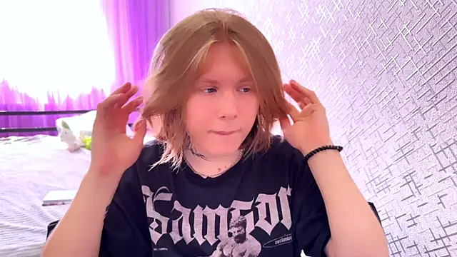 Chatroom XXX en direct de Hirtay