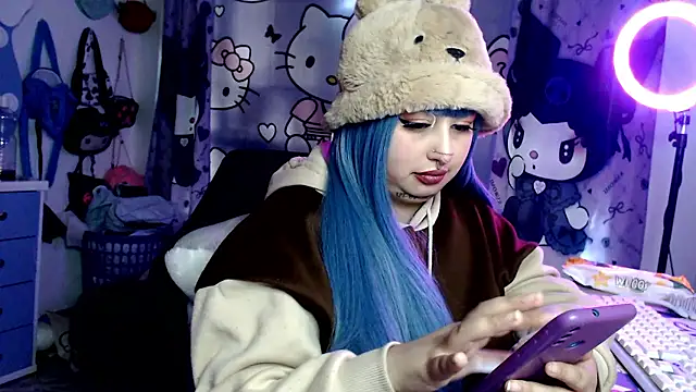 lussyevans24's Live XXX Chat