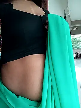 Idhika-Paul's Live XXX Chat
