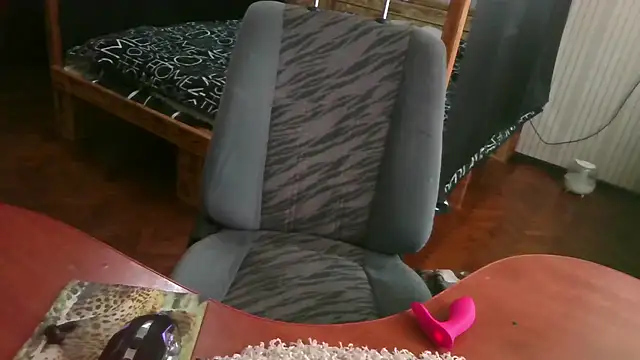 EthelsLover Live XXX Chat