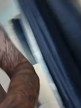 bigdoog8n Live XXX chat
