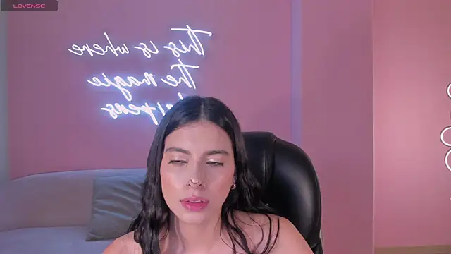 BellaConnorX's Live XXX Chat