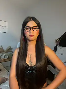 Chatroom XXX en direct de JassmineLove