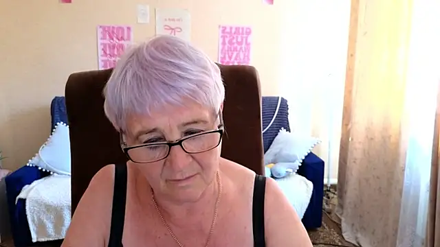 Chatroom XXX en direct de Sandra_Snowflake