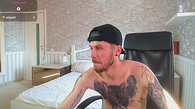 JonahShaw Live XXX-Chat