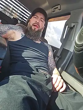 Živý XXX chat Beardedtattood
