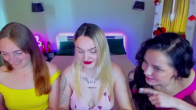 Chat XXX en directo de MagicEyess