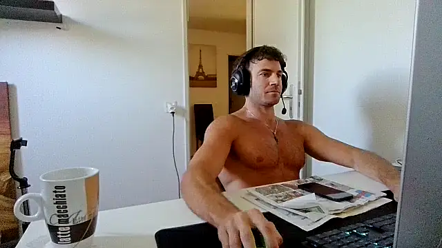 Chat XXX en directo de alpha-hunk