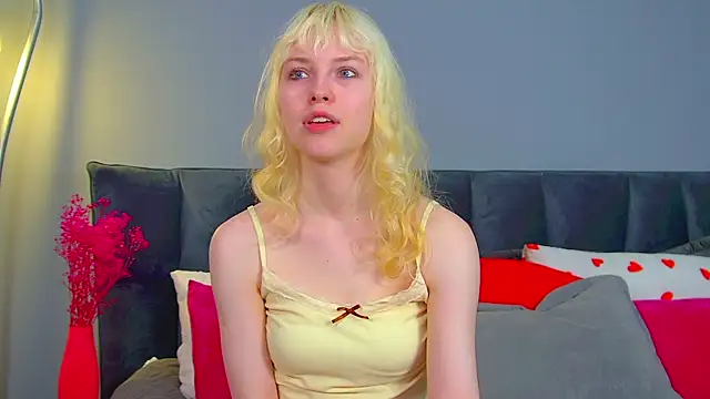 Živý XXX chat HannahHollis