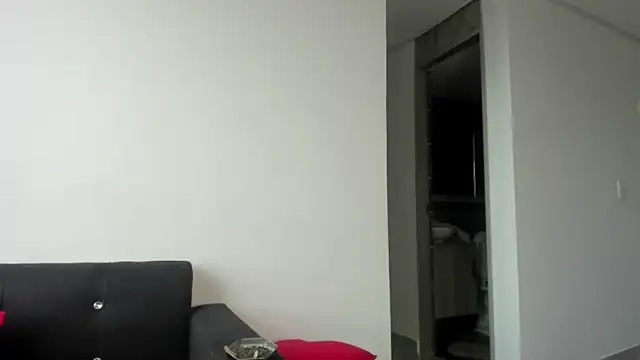 XXX chat uživo modela Onion_knight