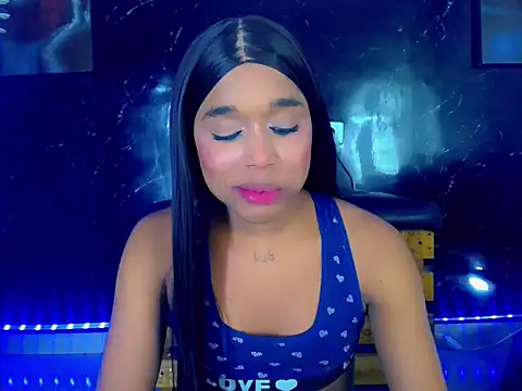 SaramyBigcock – Live XXX-chat