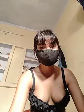 Chat +18 de CUTESHRII ao vivo
