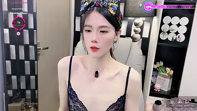 Czat XXX na żywo – Yueyue-MM